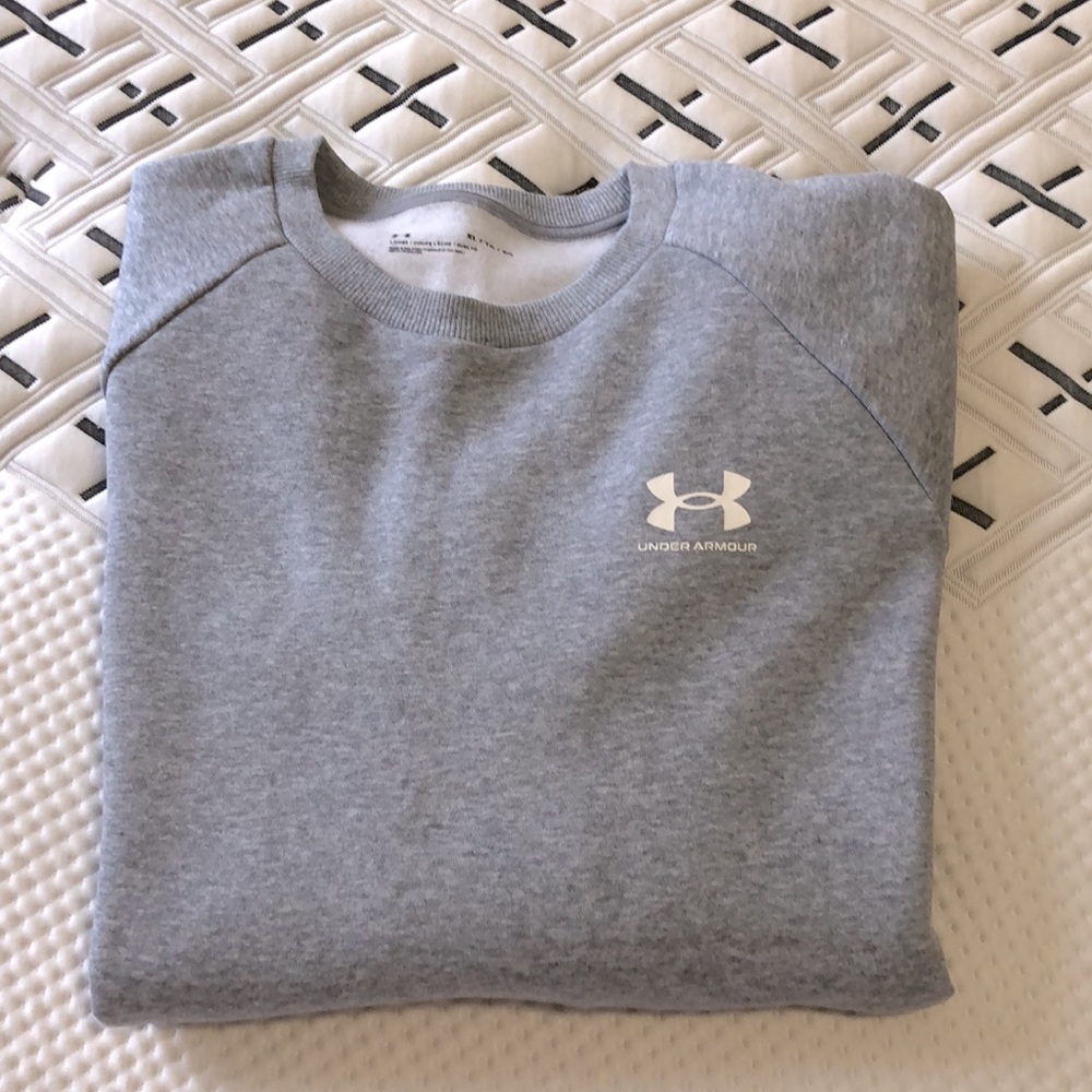 Under Armour sweatshirt